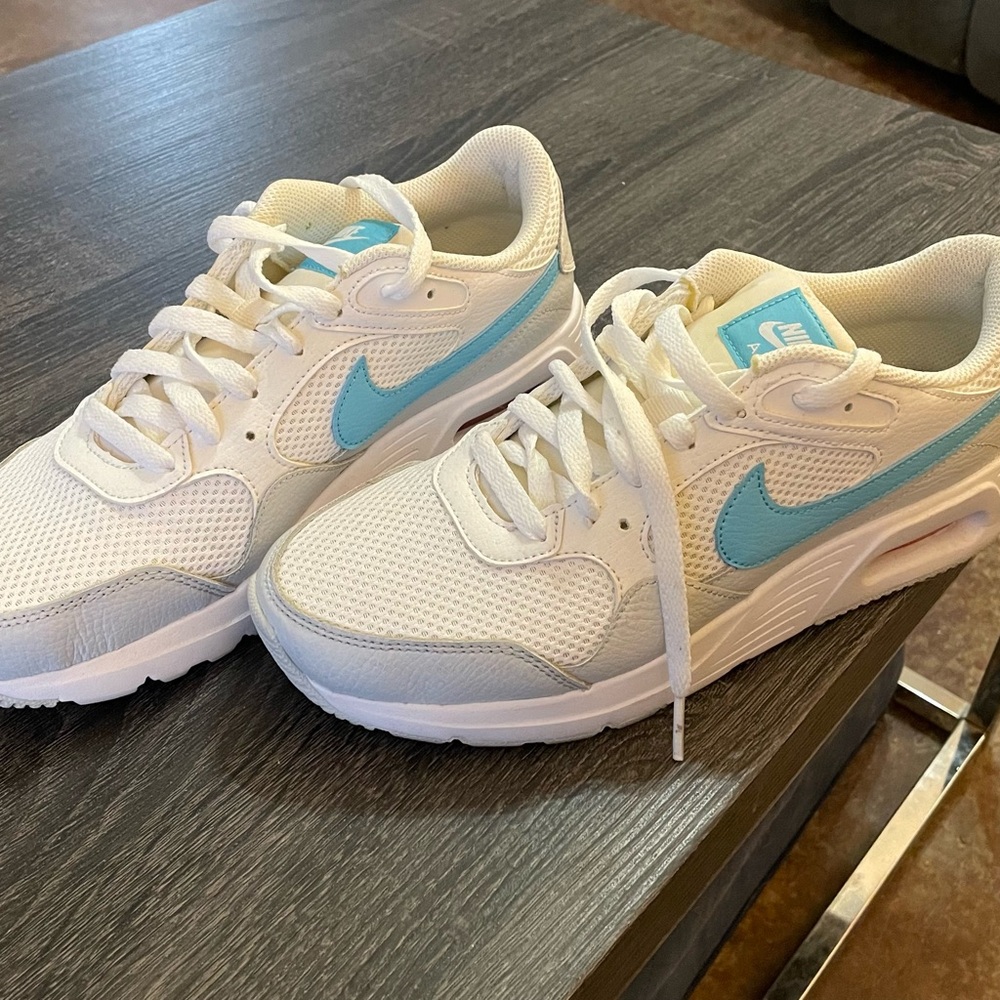 Mens Nike Air White and Blue Sneakers 7.5